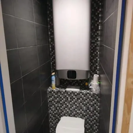Διαμέρισμα Studio Rez De Jardin Dans Privee Pres De La Plage Καλβί